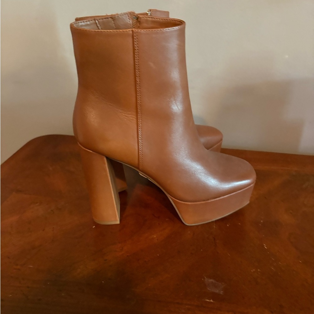 Gianni Bini Tan Ankle Boots NEVER WORN